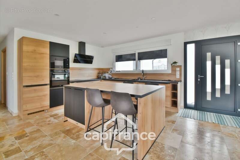 Maison à vendre 5 pièces proche de LONS LE SAUNIER (39) - photo 6