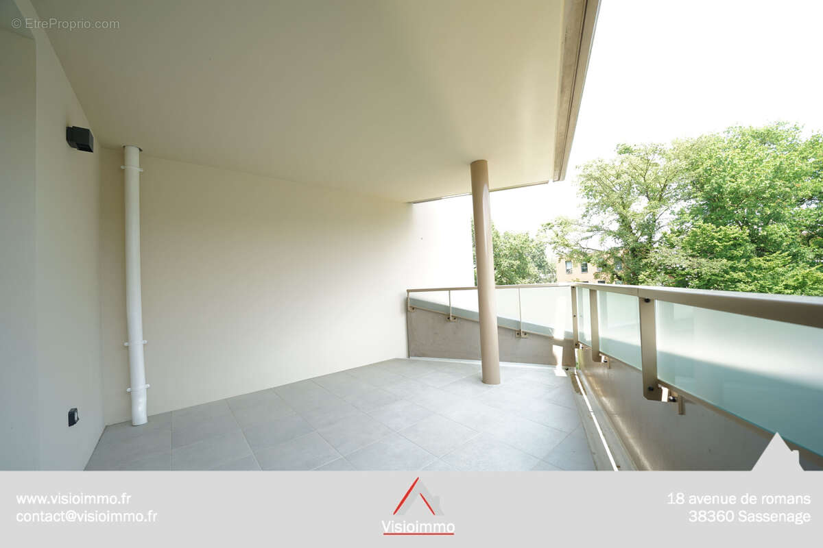 Appartement à MEYLAN