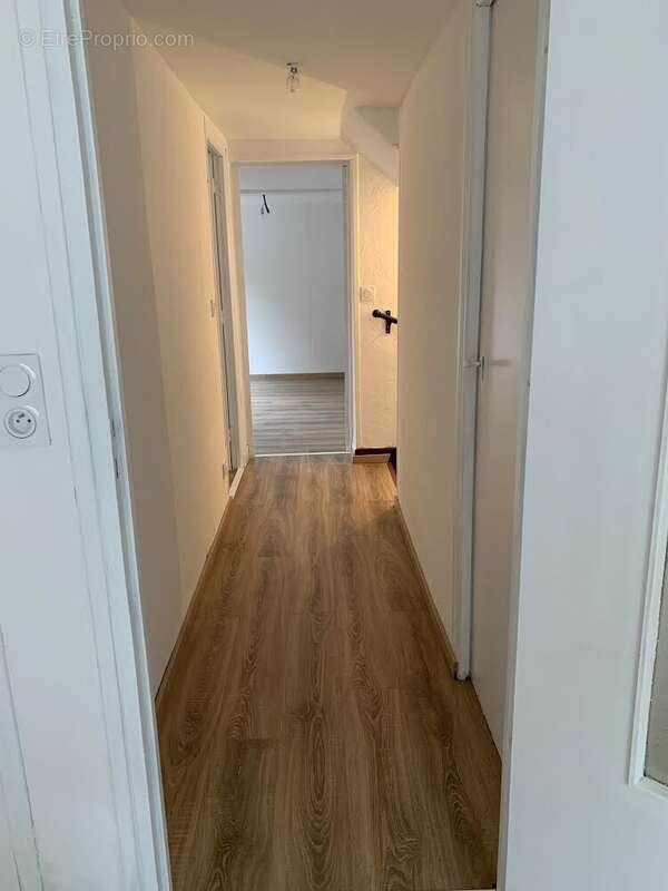 Appartement 101 m² à Givet  - photo 11