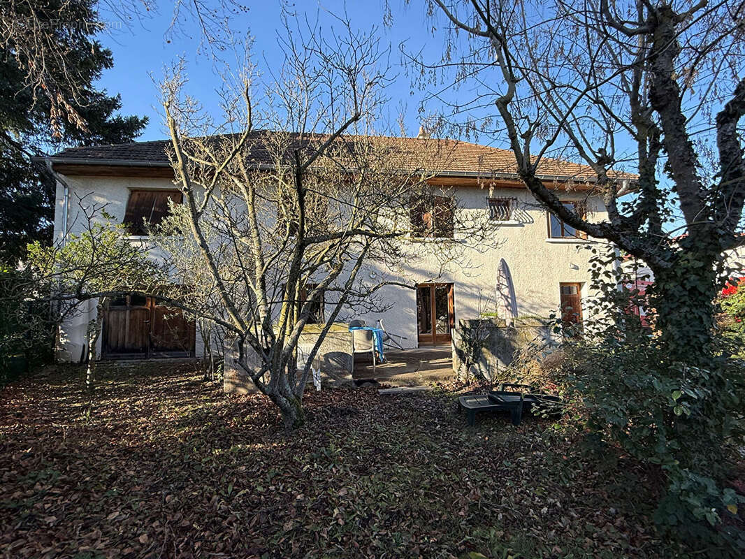 Maison à RIORGES