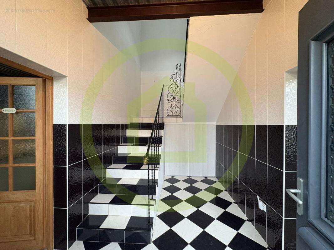 Maison 256 m² à Ochancourt  - photo 11