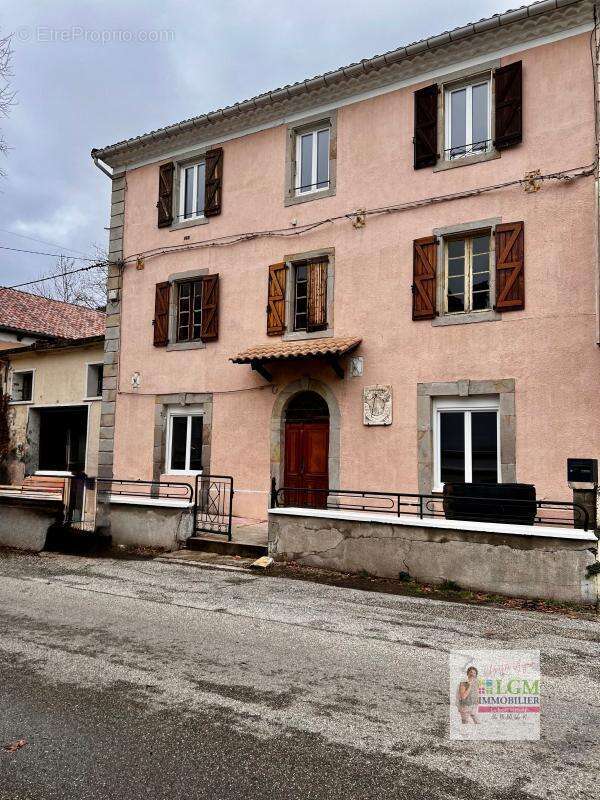 Maison à SAINT-JEAN-DE-VALERISCLE