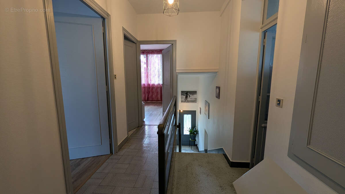 Maison à LA COURONNE