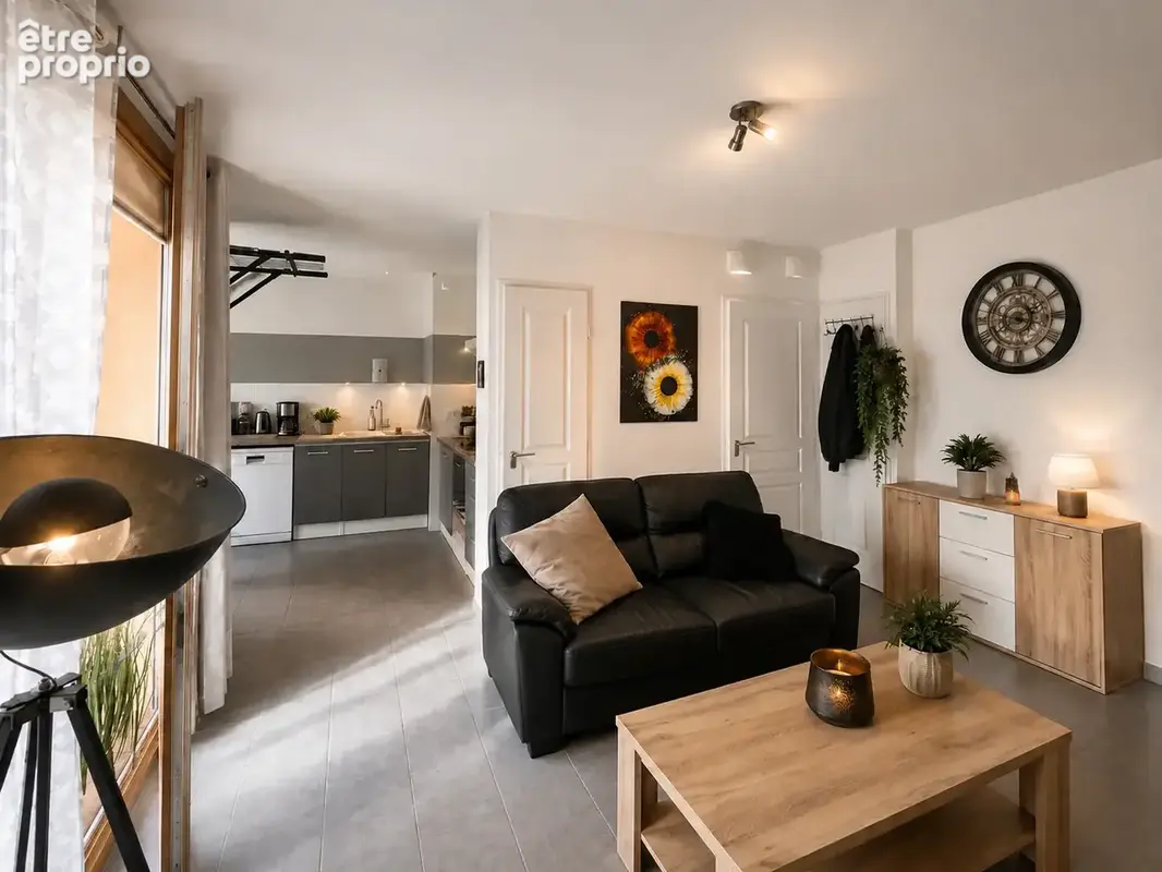Exclusivité   T2 lumineux avec terrasse et vue dégagée sur les montagnes - photo 3