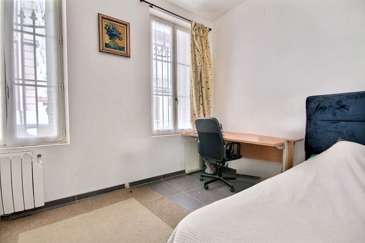 Appartement à MARSEILLE-6E