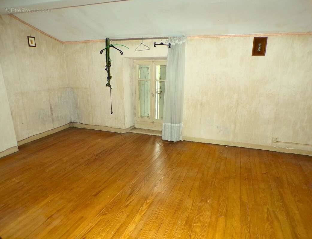 Maison à CAUNES-MINERVOIS