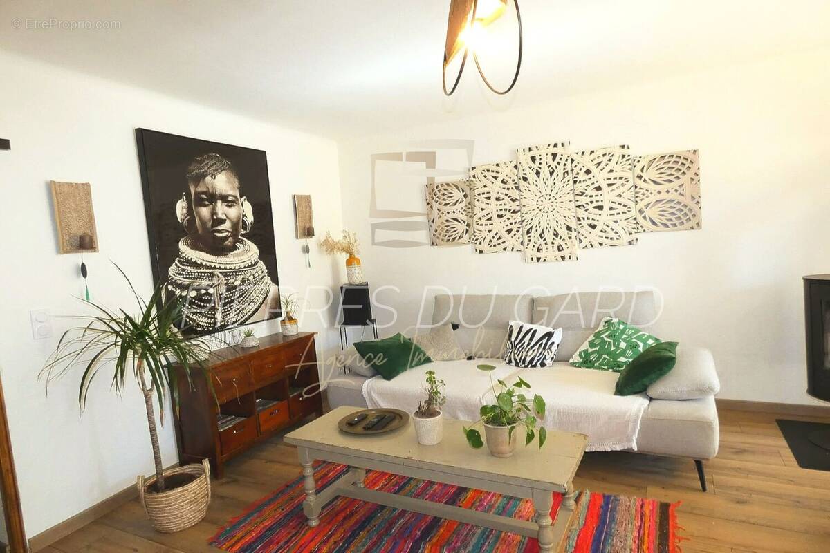 Maison 150 m² à Uzes  - photo 4
