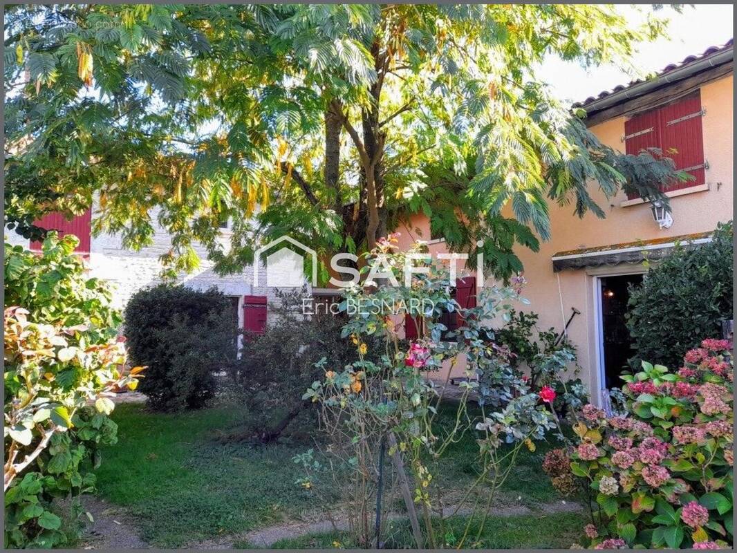 Photo 1 - Maison à ANGLIERS