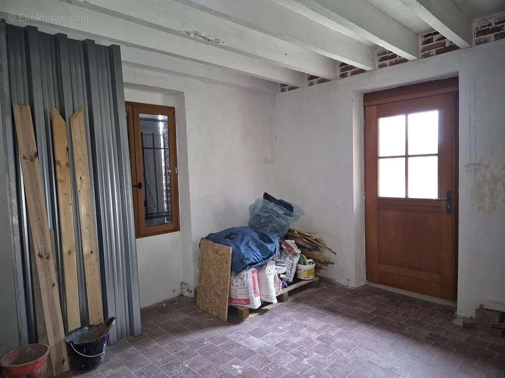 Maison à BELLEGARDE