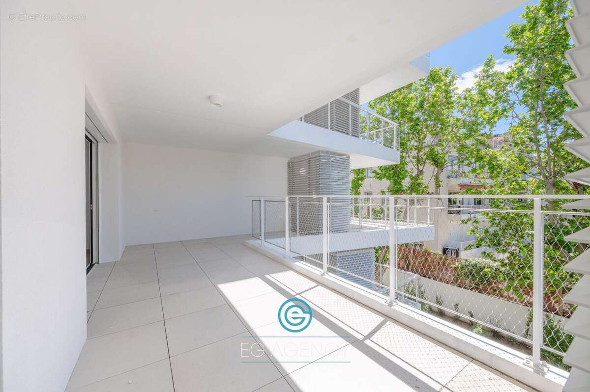 Appartement à MARSEILLE-8E