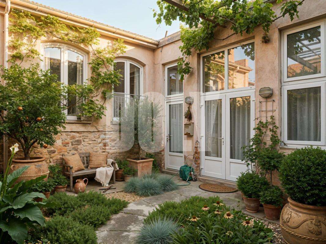 Maison à IVRY-SUR-SEINE