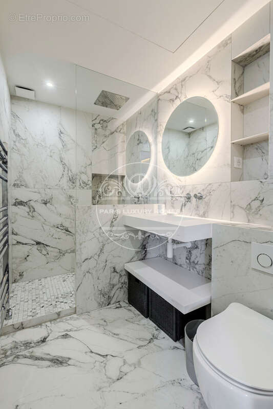 Appartement à PARIS-4E