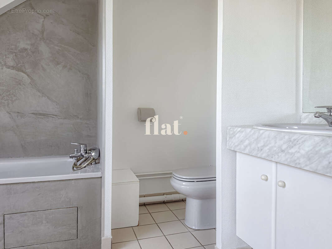 Duplex T2  54 m2/ 5e et dernier étage / Quai Magellan - photo 17