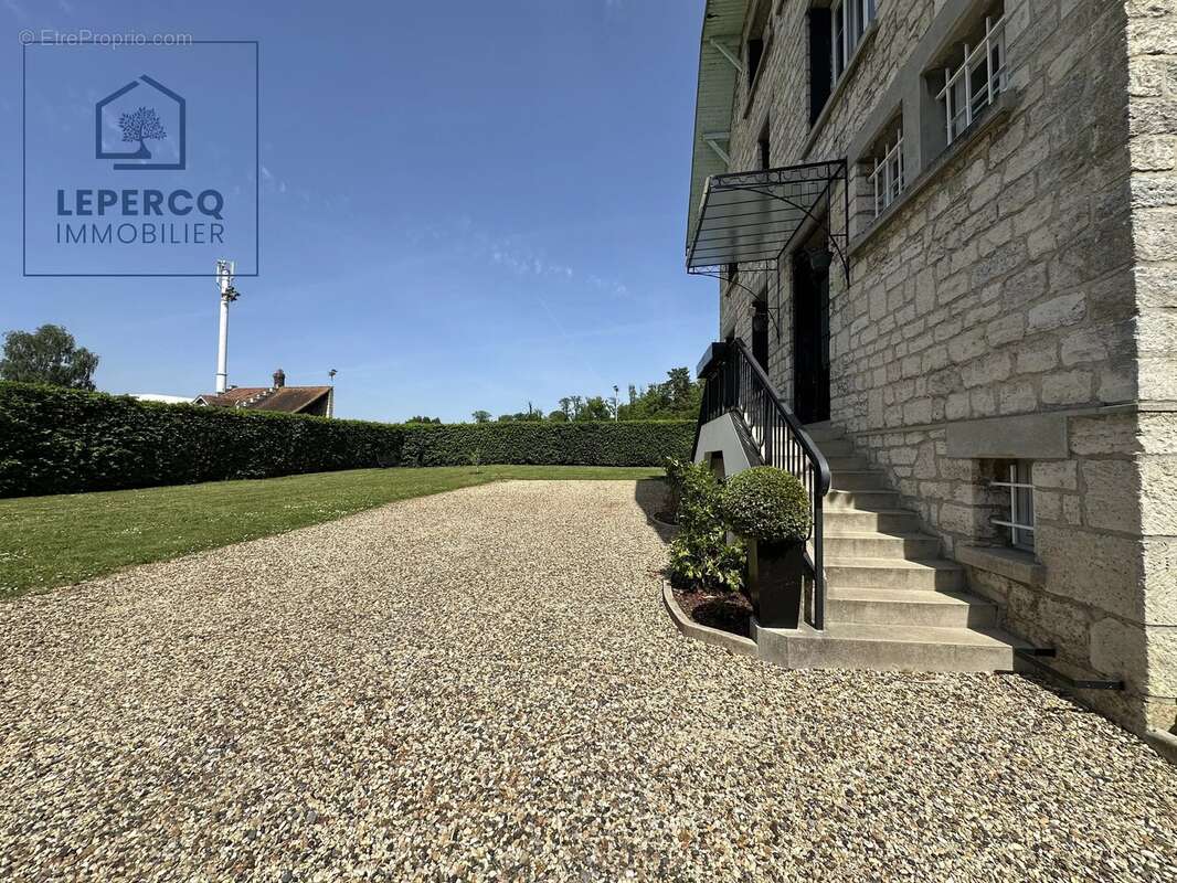 Maison à VILLERS-COTTERETS