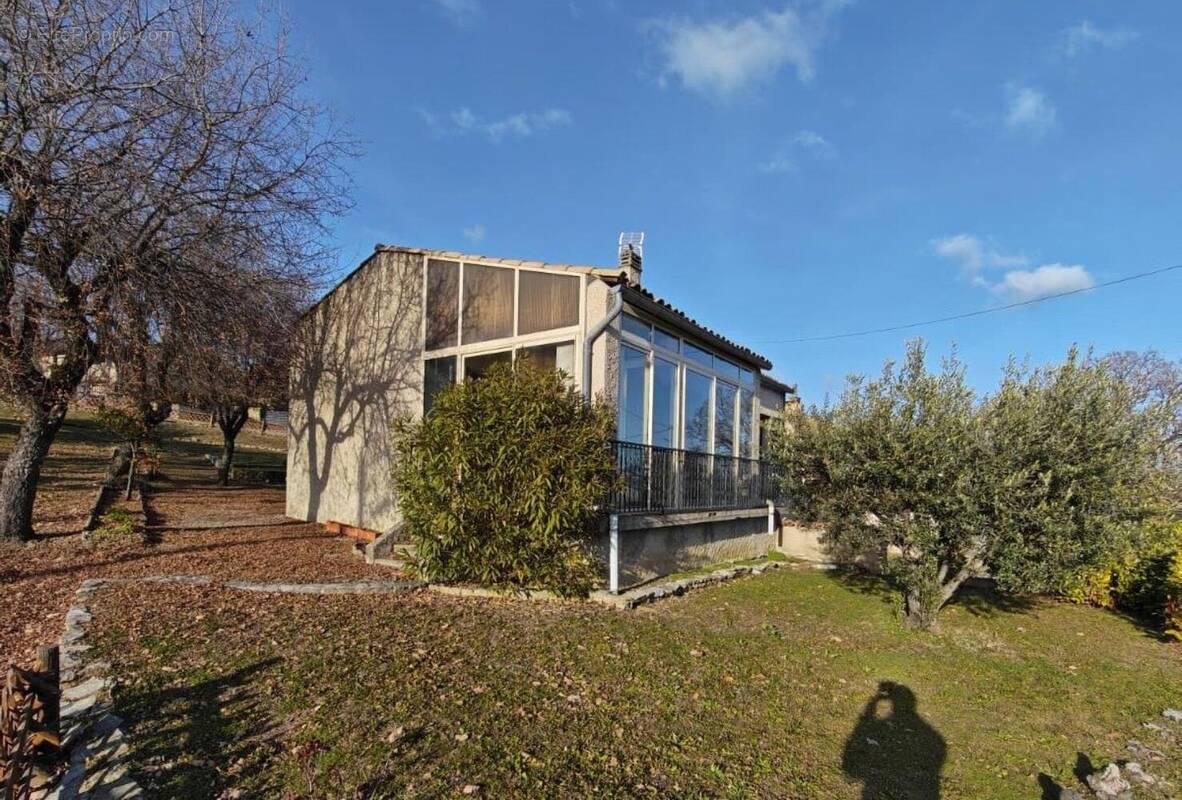 Photo 1 - Maison à FORCALQUIER