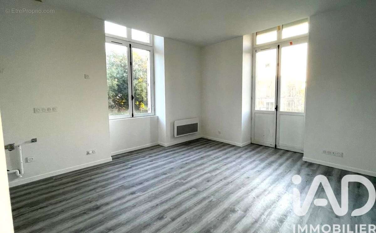 Photo 3 - Appartement à CARIGNAN-DE-BORDEAUX