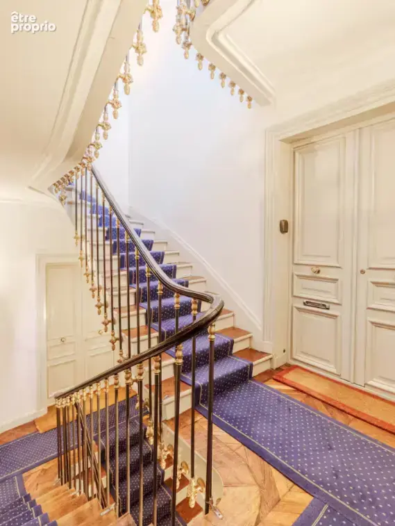 Bel appartement avec deux chambres dans le triangle d'or - photo 13