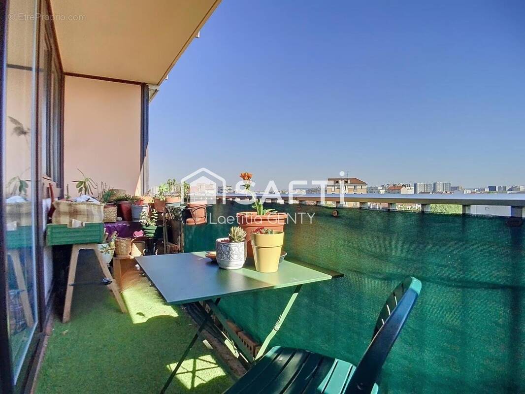 Photo 1 - Appartement à NANTERRE