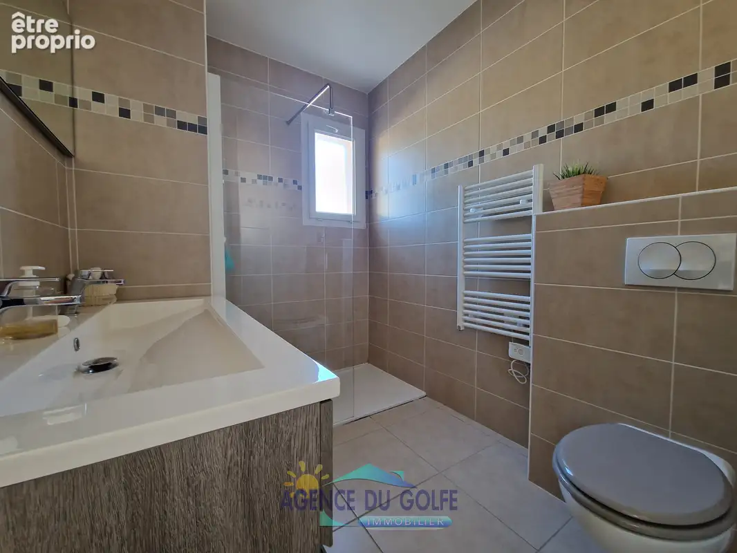 Maison T 4 récente avec garage et jardin dans clos sécurisé - photo 6