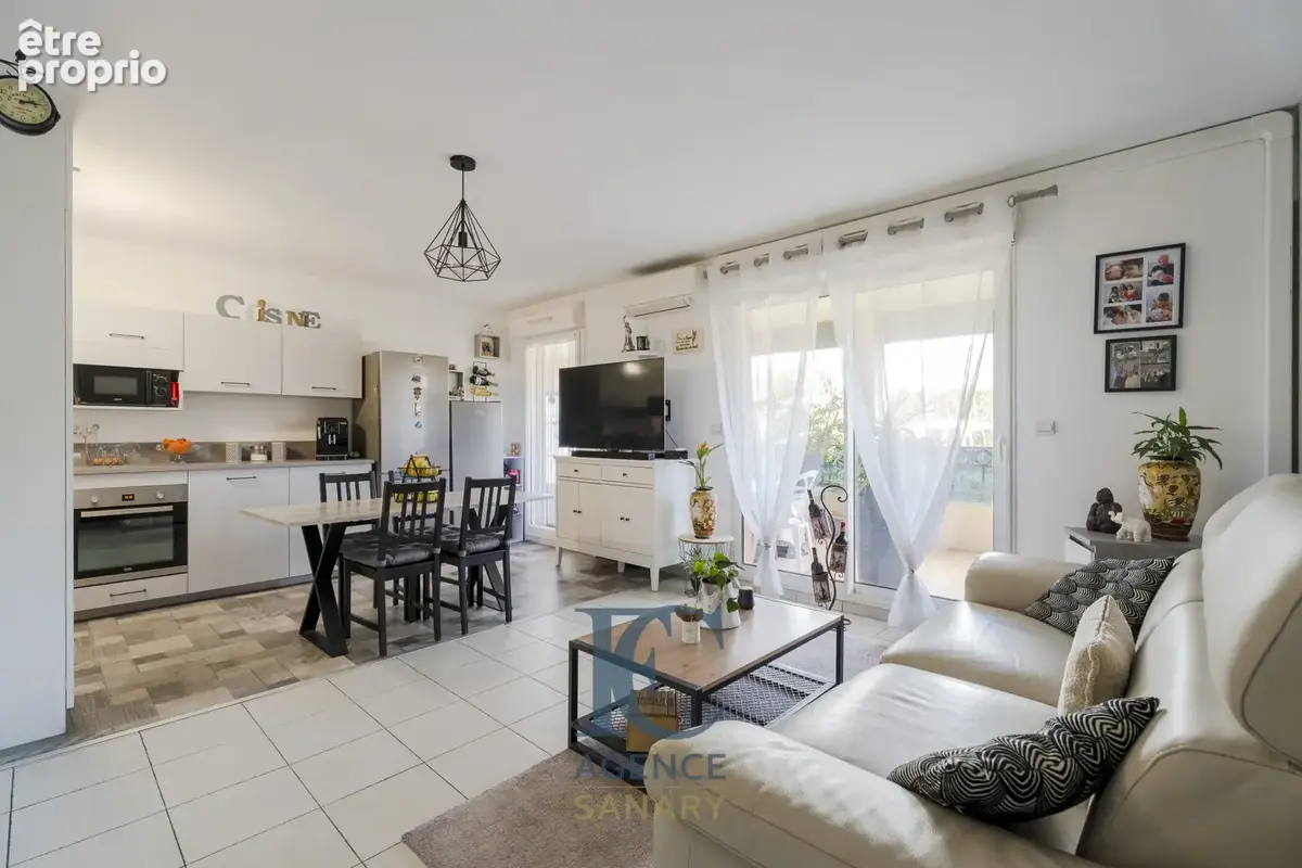 Appartement T2 de 45 m2 avec ascenseur et terrasse - photo 2