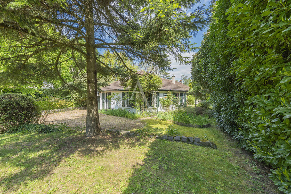 Maison Louveciennes 8 pièces 171 m2 - photo 7