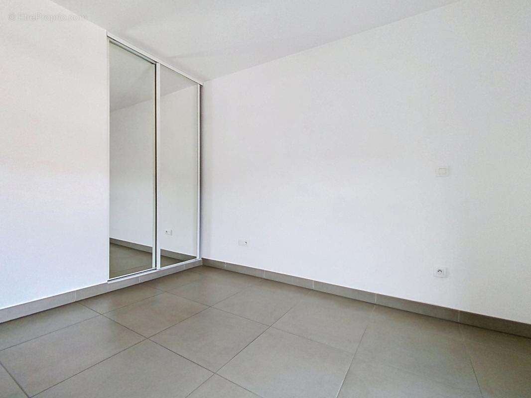 A vendre reims 51100 : appartement t 4 dernier etage / terrasse / balcon / parking et cave centre ville - photo 15