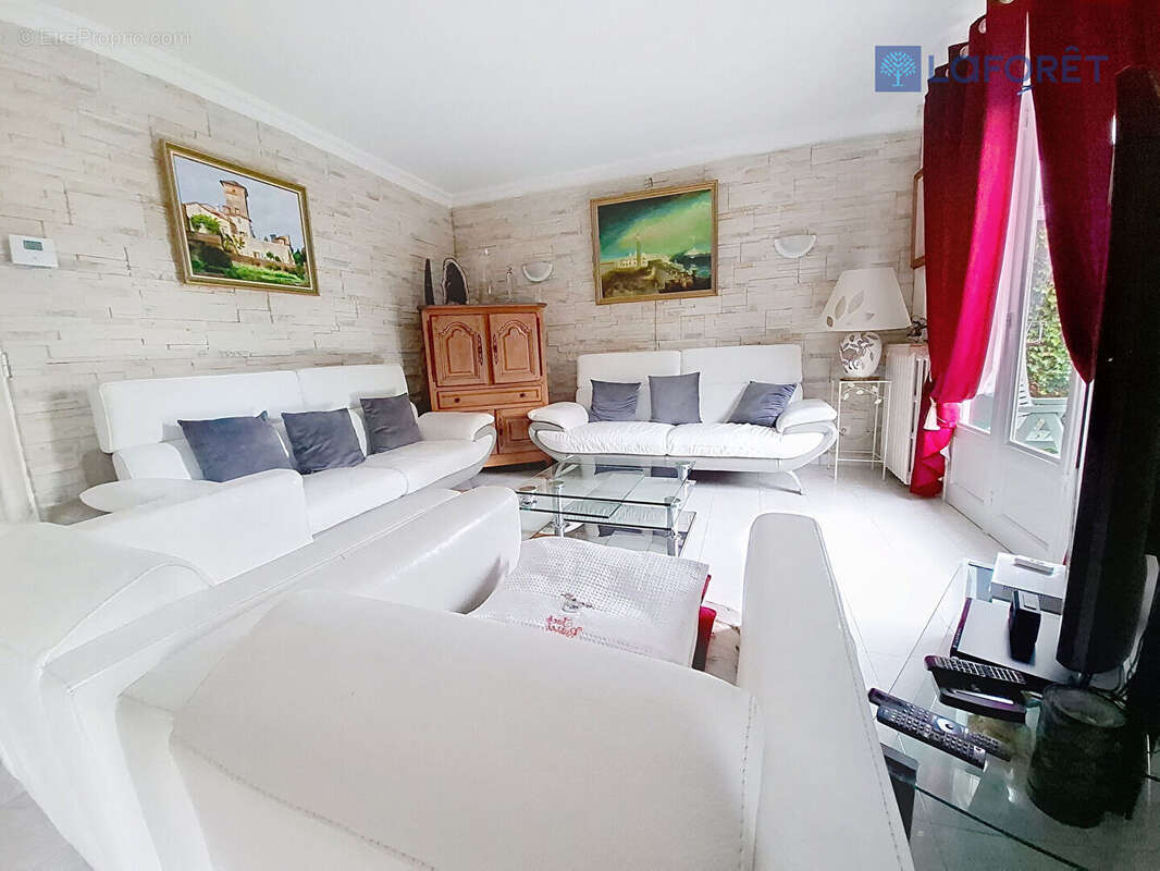 Maison à LAGNY-SUR-MARNE