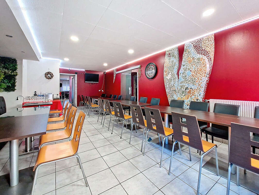 Maison à SURY-LE-COMTAL