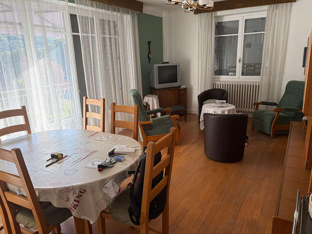 Maison 132 m² , 6 pièces , à Entraygues sur  Truyère , Aveyron - photo 6