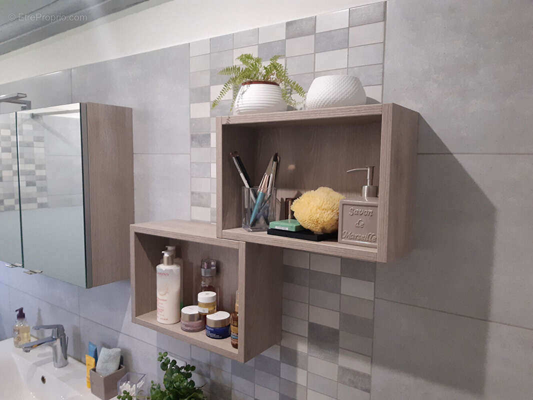 Maison à HUILLY-SUR-SEILLE