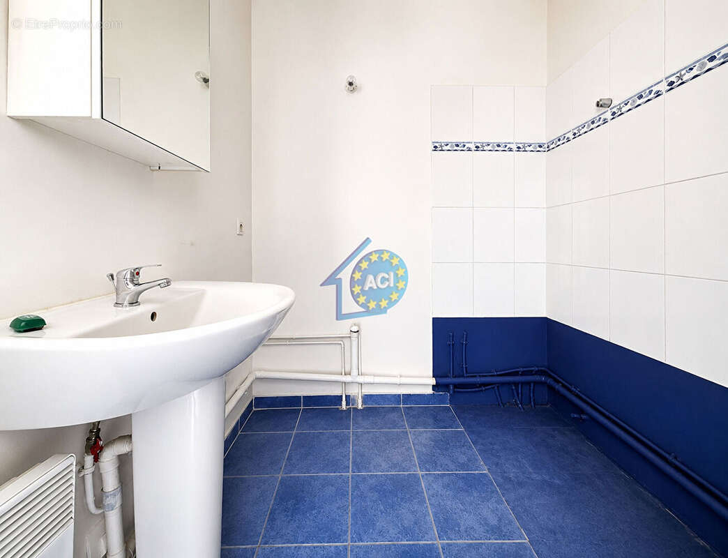 Appartement F4 - 83 m² - 3 chambres - 2 parkings - 8 min gare SNCF - photo 8