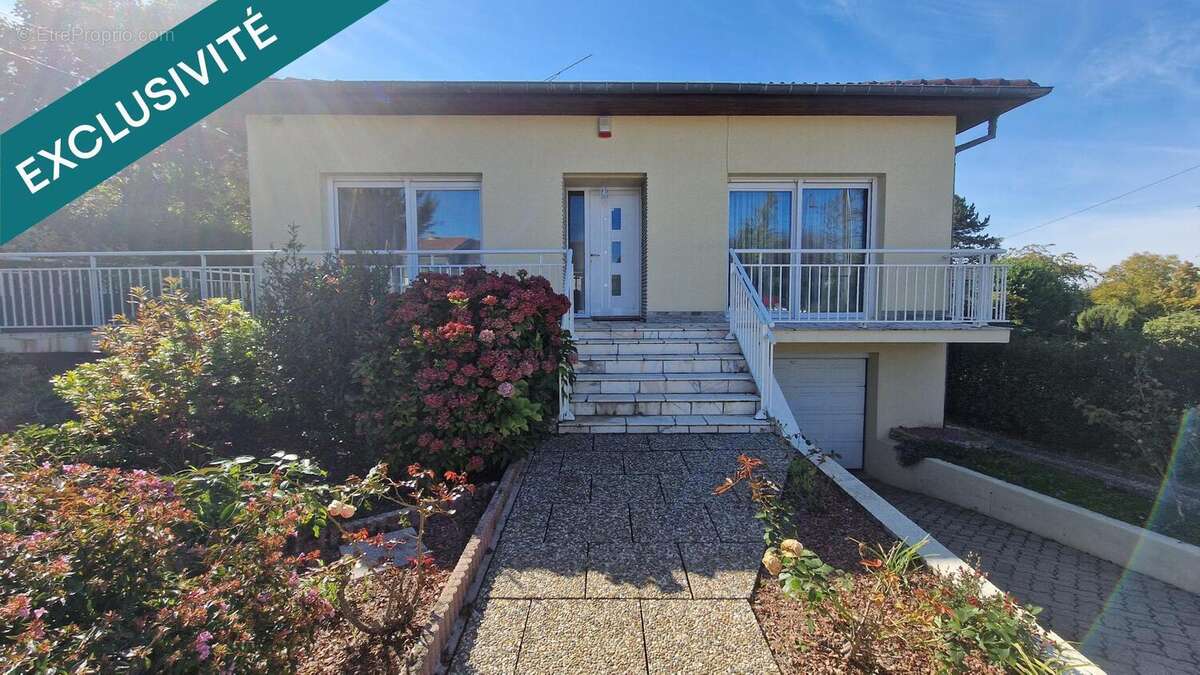 Photo 2 - Maison à GONDREVILLE