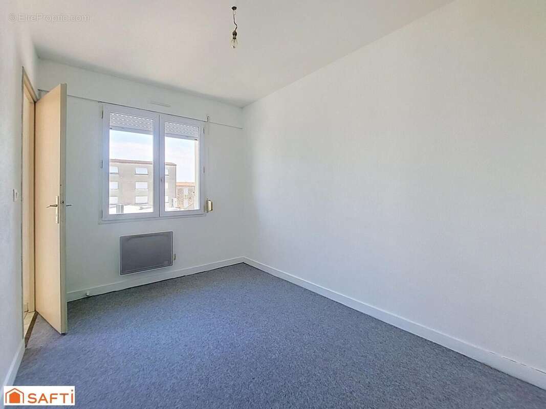 Appartement 38 m² à Niort  - photo 5
