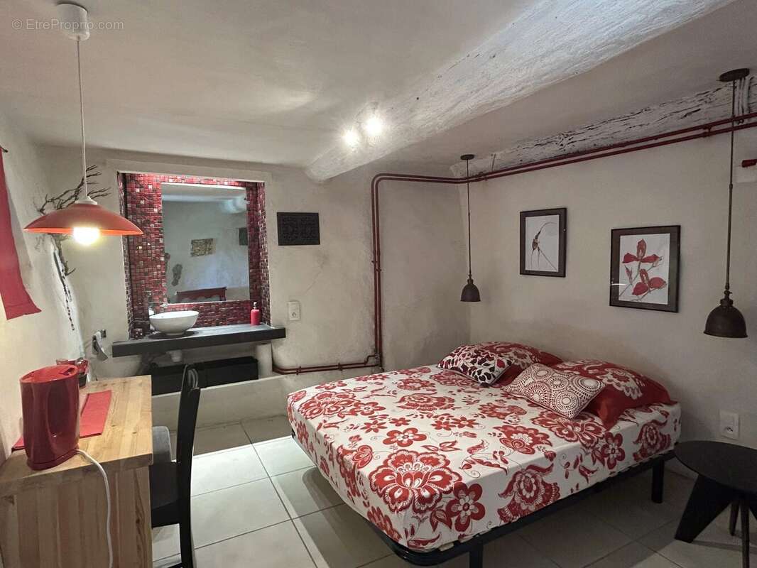 EXCLUSIVITÉ Maison en pierre 335m2 avec 1ha - 04 Alpes-de-Haute-Provence - photo 19