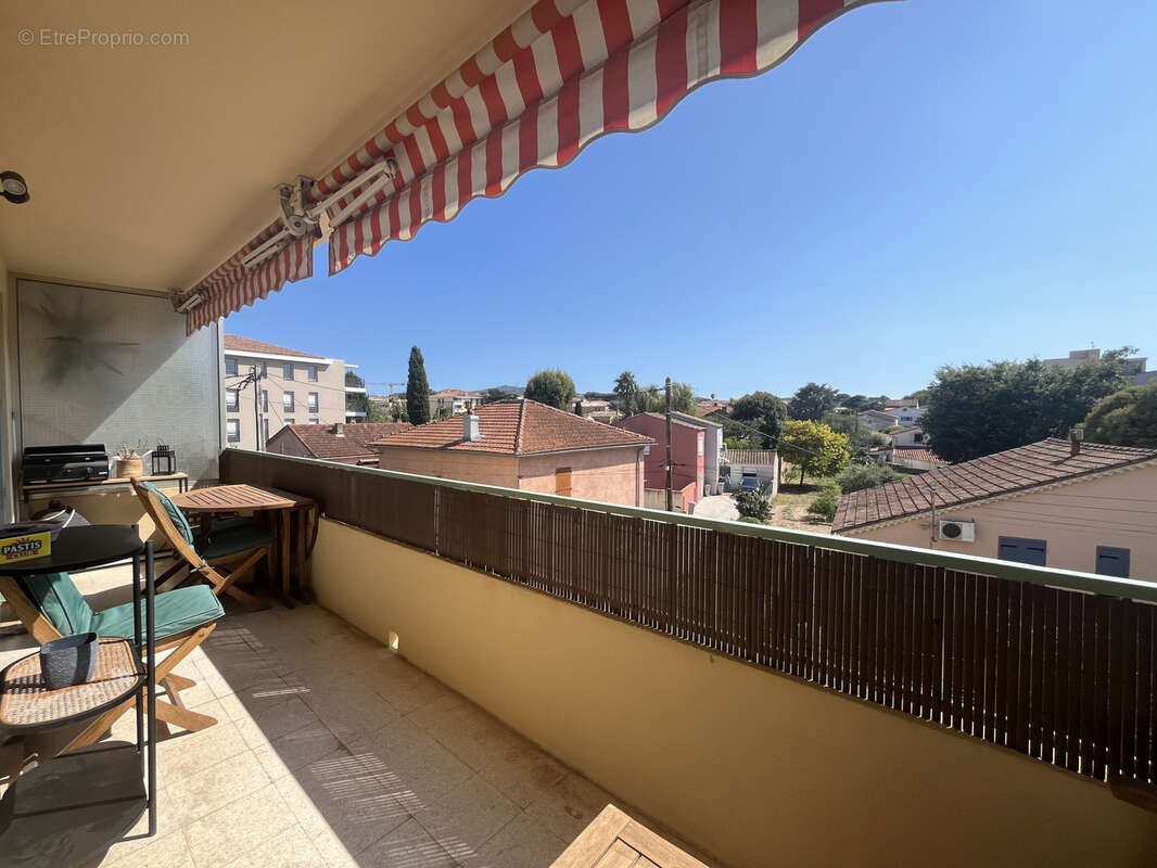 Appartement à SIX-FOURS-LES-PLAGES