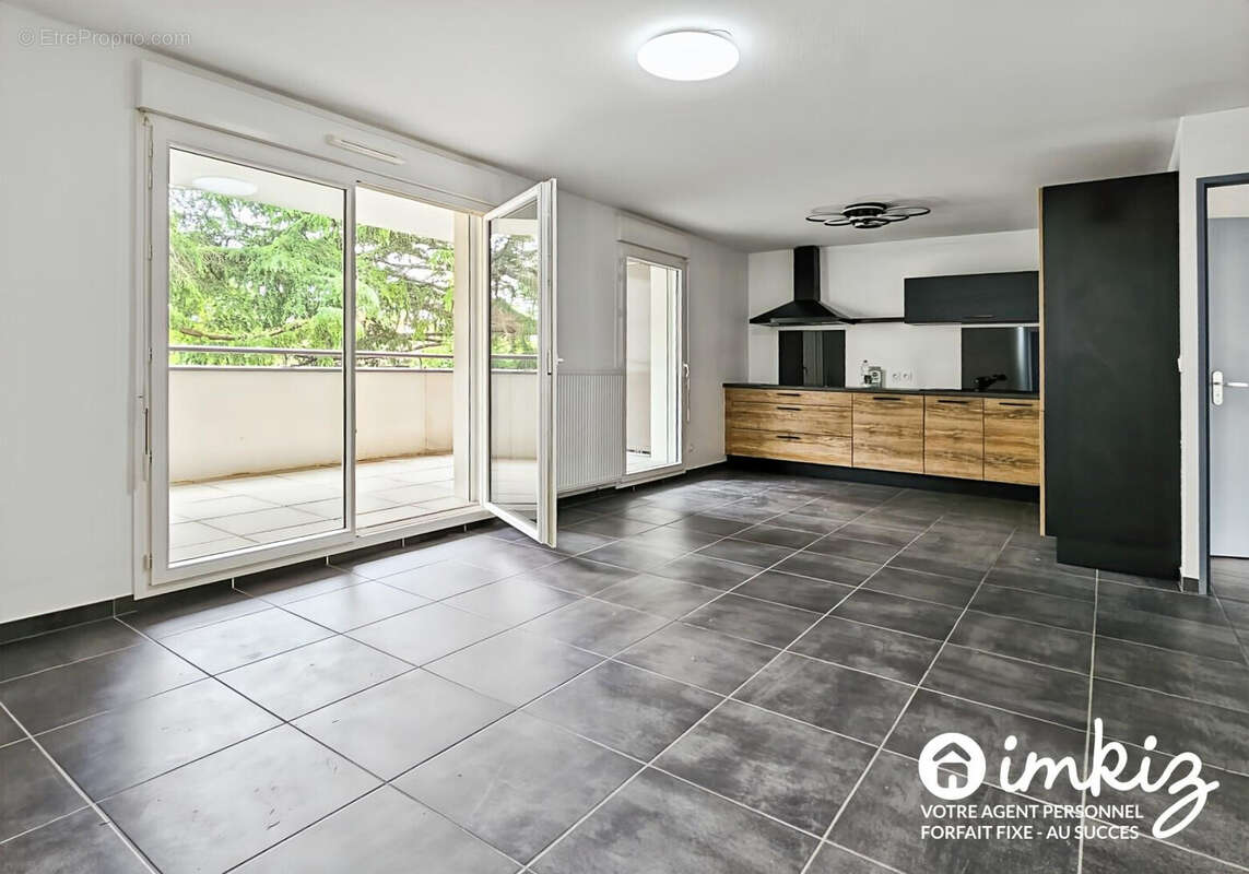 Appartement à SAINT-FONS