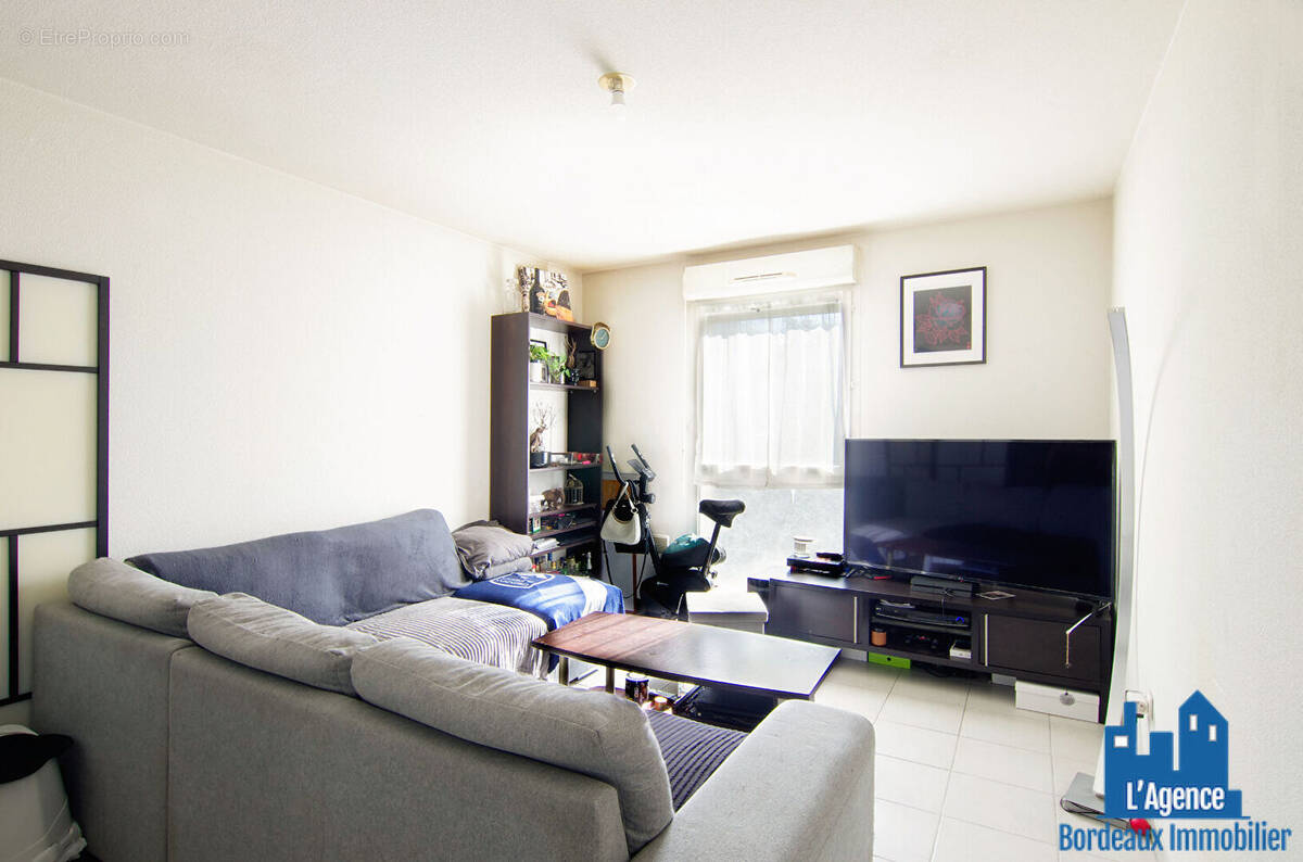 Appartement à VILLENAVE-D'ORNON