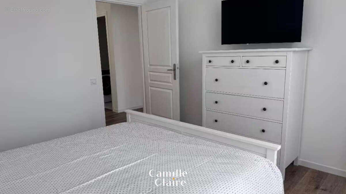 Appartement T4 92 m2 refait à neuf - photo 19
