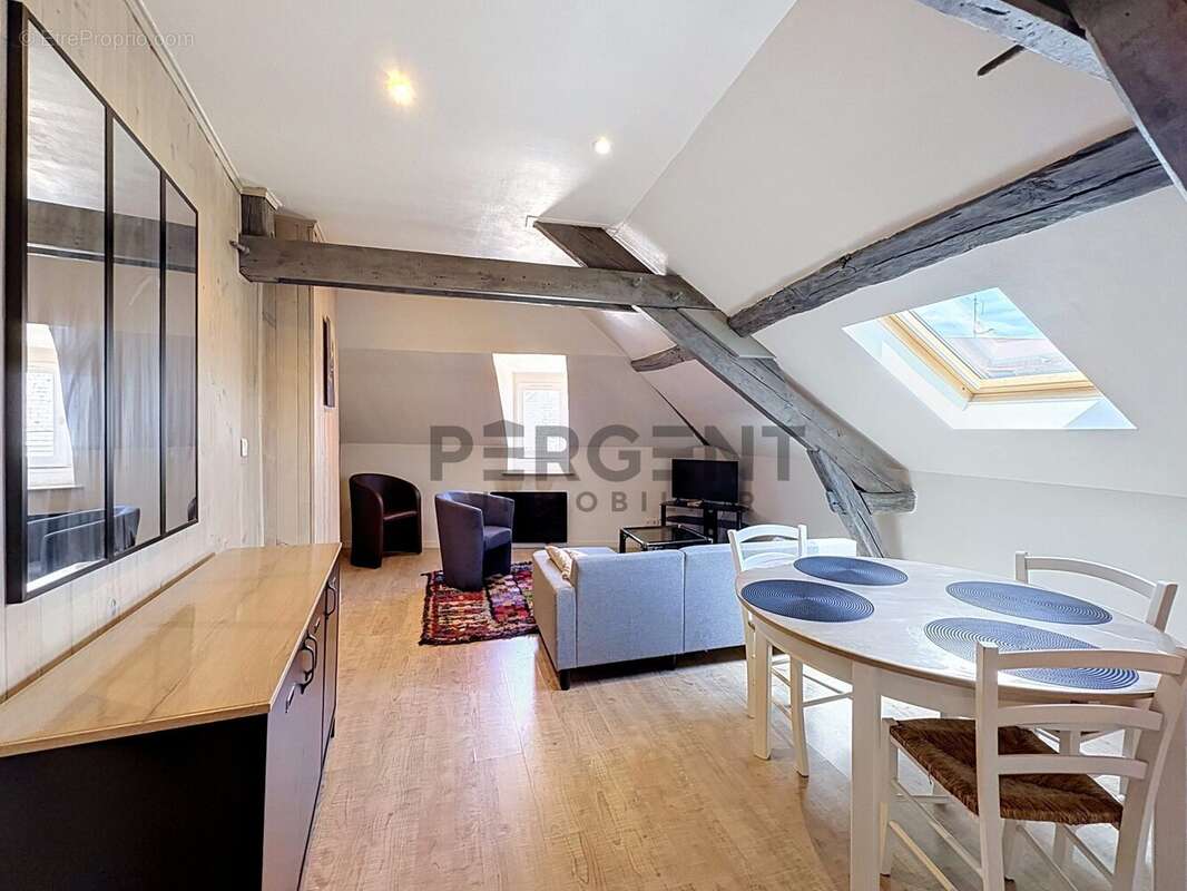 Appartement 52 m² à Charleville-Mezieres  - photo 2