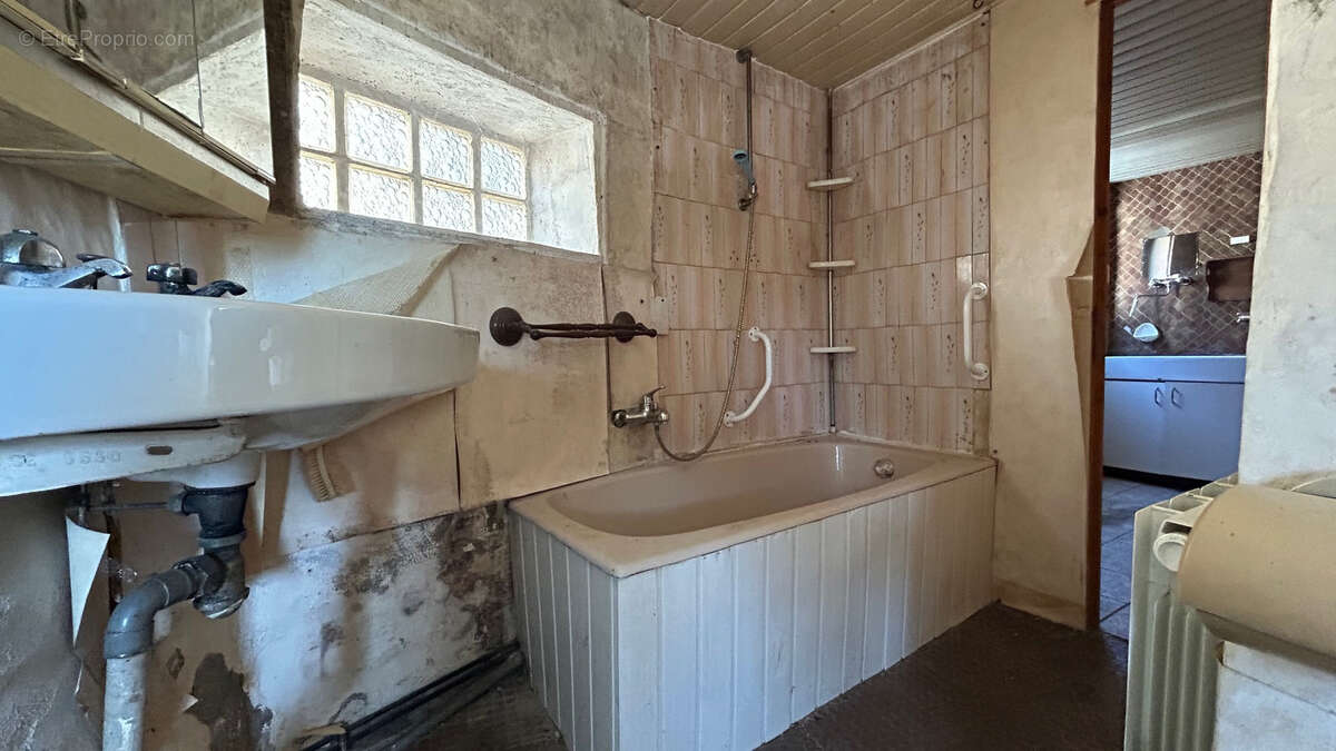 Maison à PESCHADOIRES