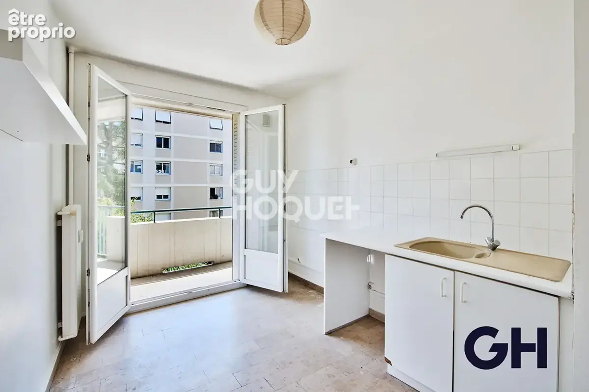 Appartement Lyon 3 pièces 63 m² balcon et garage en sus - photo 6