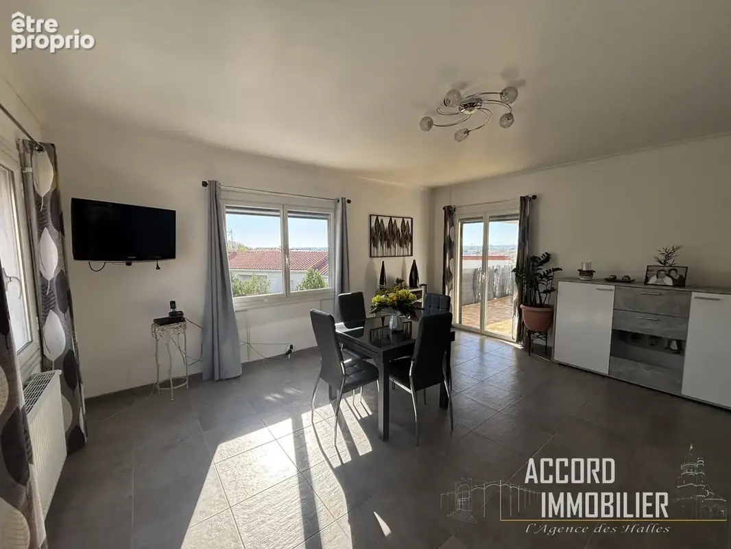 Maison de 110 rénovée en r+1 avec garage et terrasse - photo 5