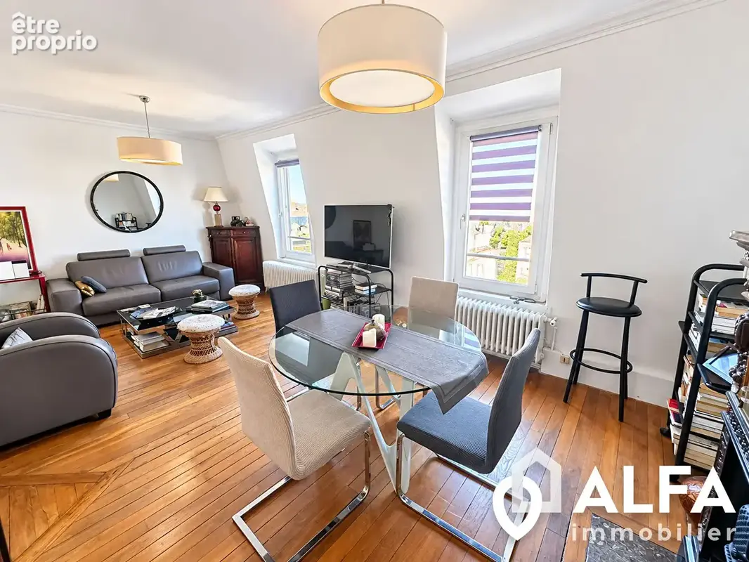 Appartement à ENGHIEN-LES-BAINS