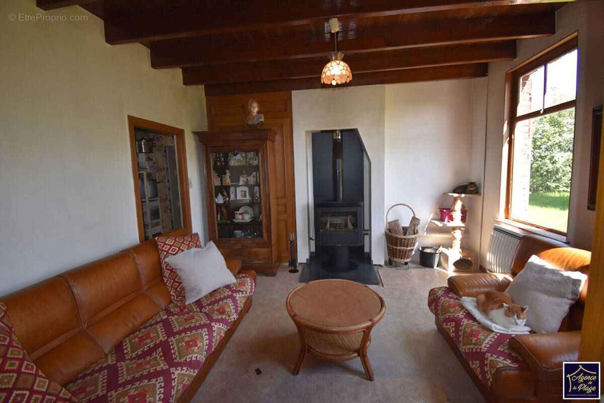 Maison à SAINT-OMER-CAPELLE