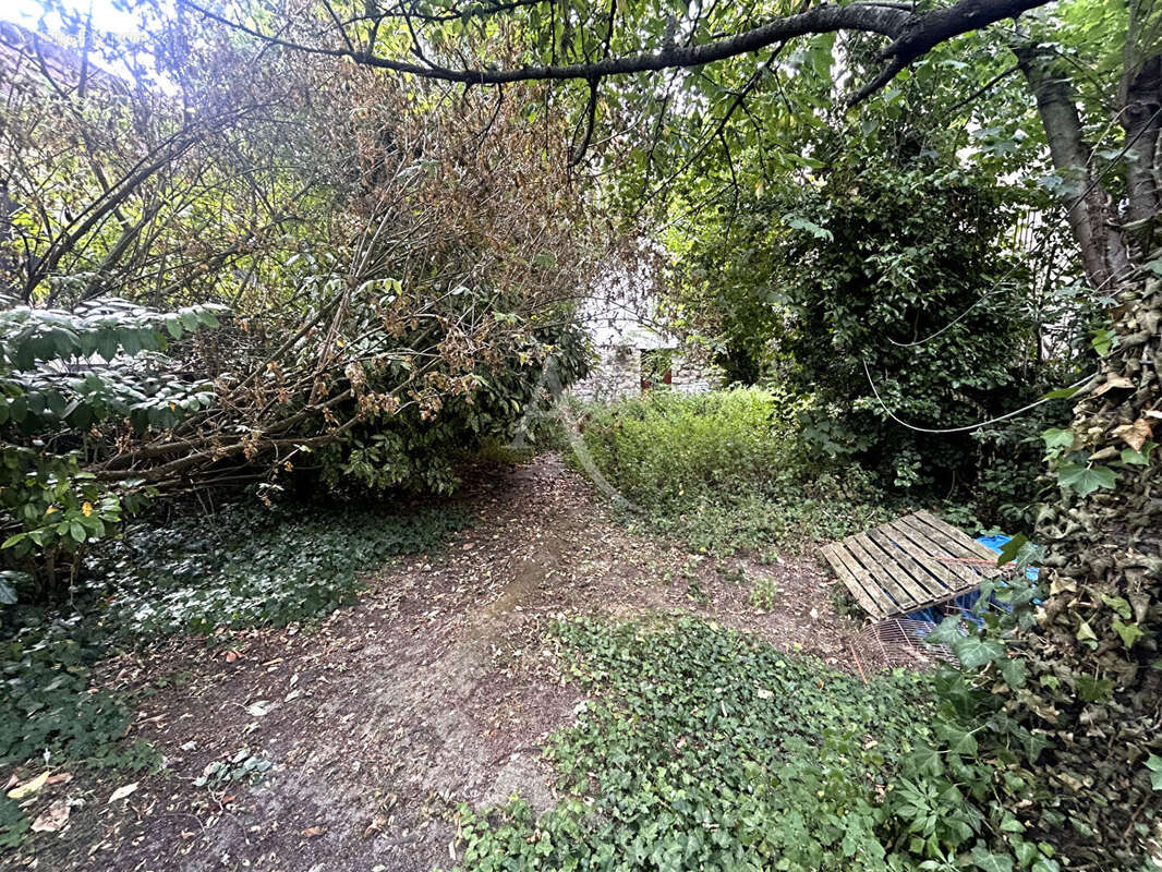Maison Vitry Sur Seine  secteur gare jean jaures - 5 pièces 107 m2 - photo 12
