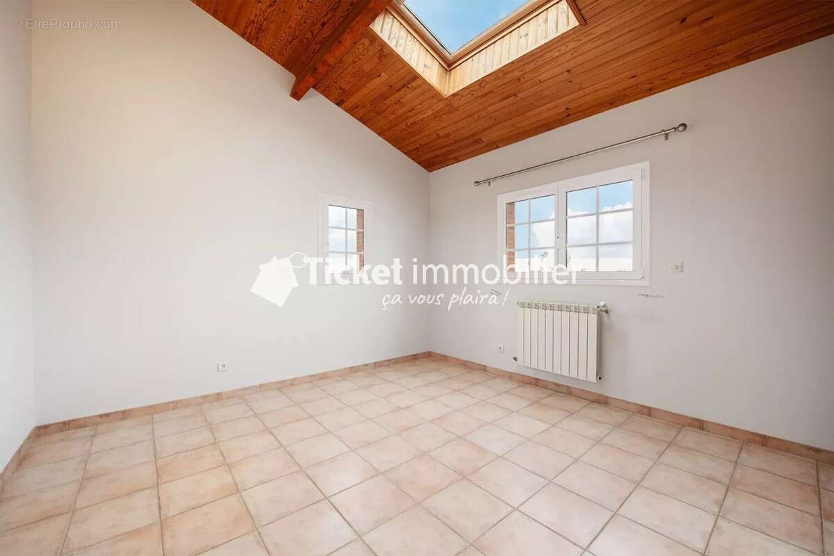 Maison à CORNEBARRIEU