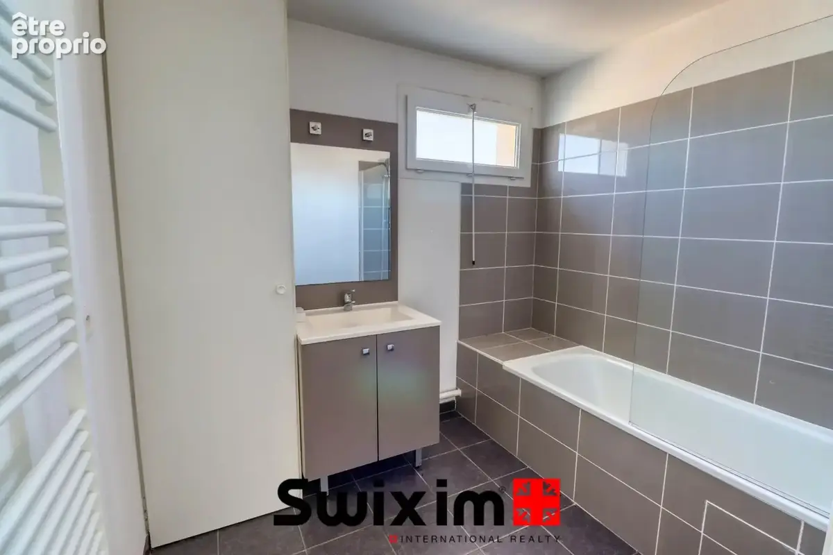 Appartement à Eysines - 3 pièces - 65,69 m² - photo 6