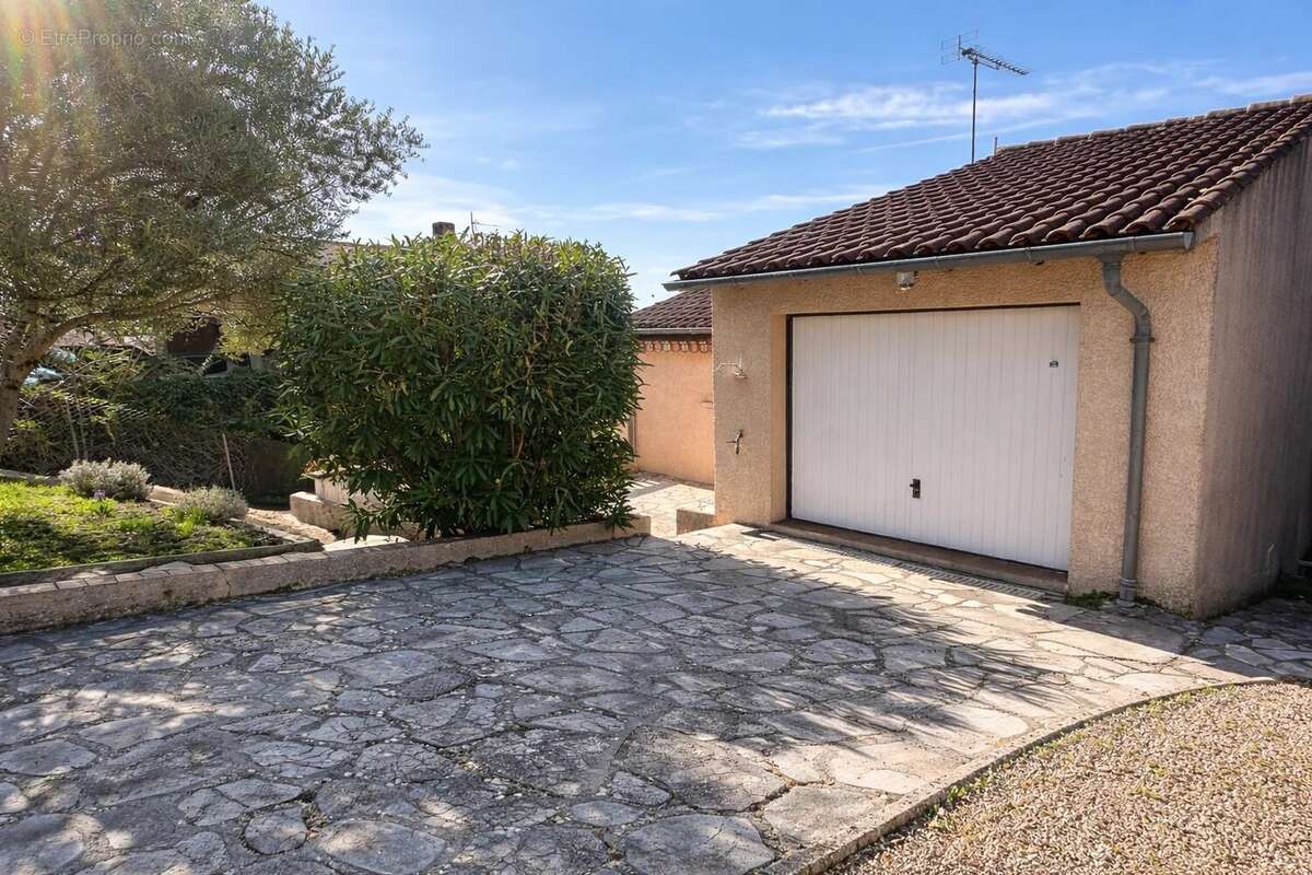 Maison à SAINT-JEAN