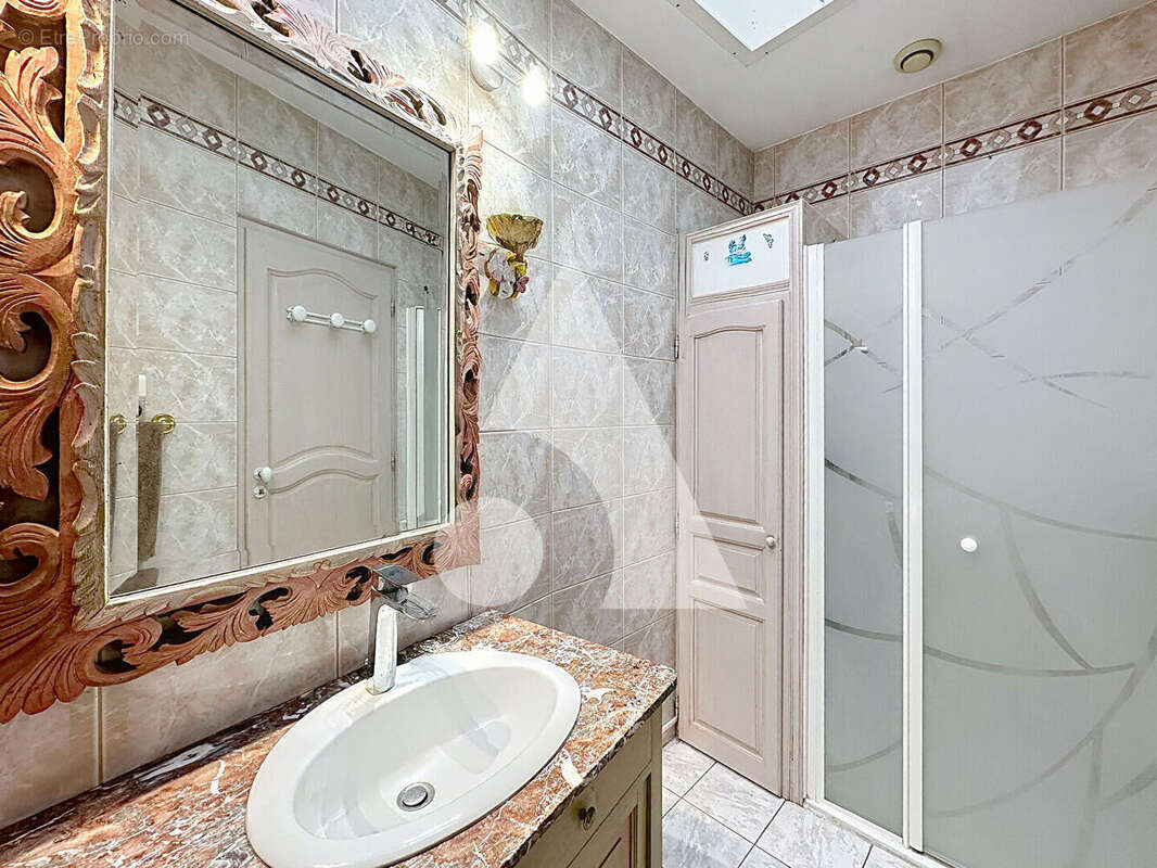 Maison à SAINT-AMAND-LES-EAUX