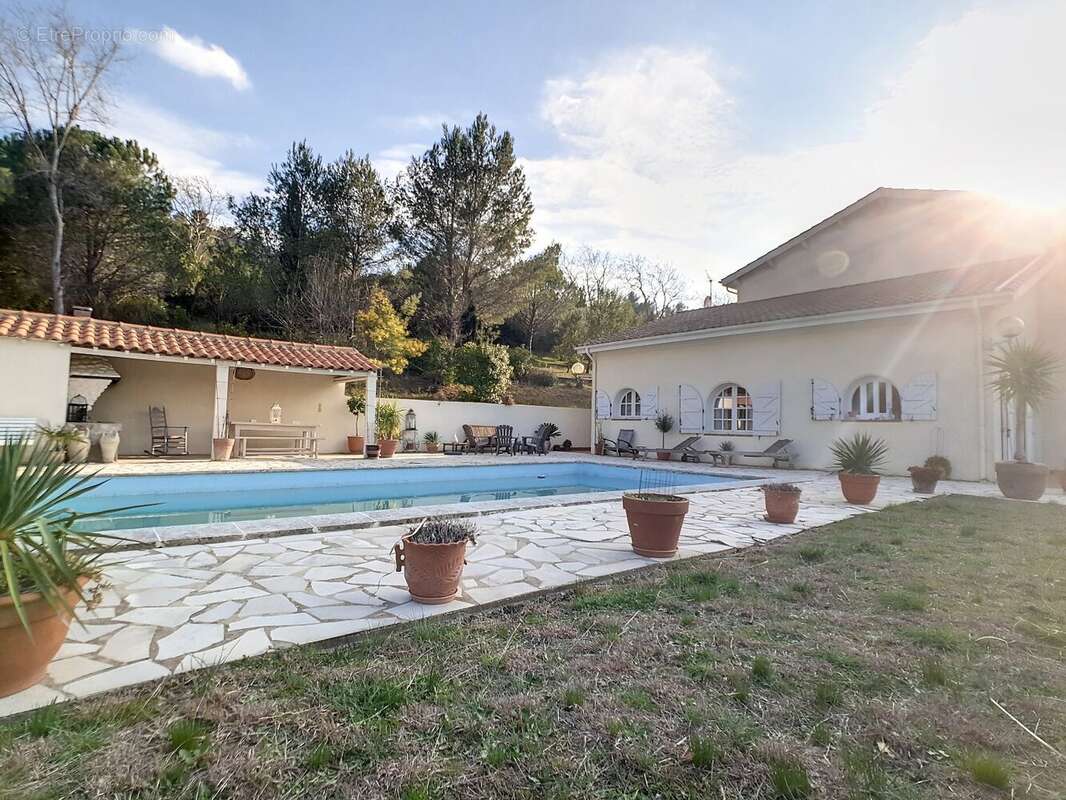 Maison à SAINT-CHINIAN